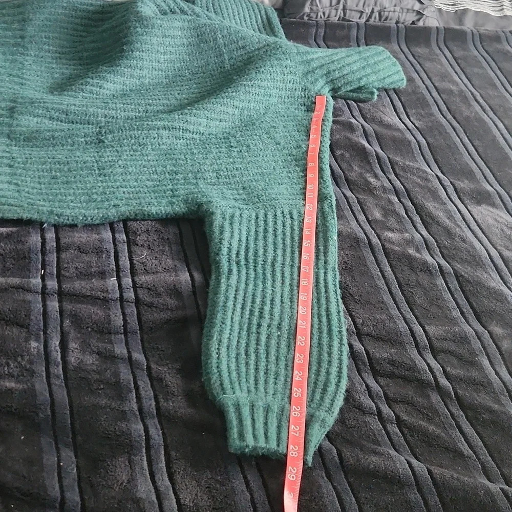 Splendid, oversized,  knit, sweater size Medium - Picture 9 of 9